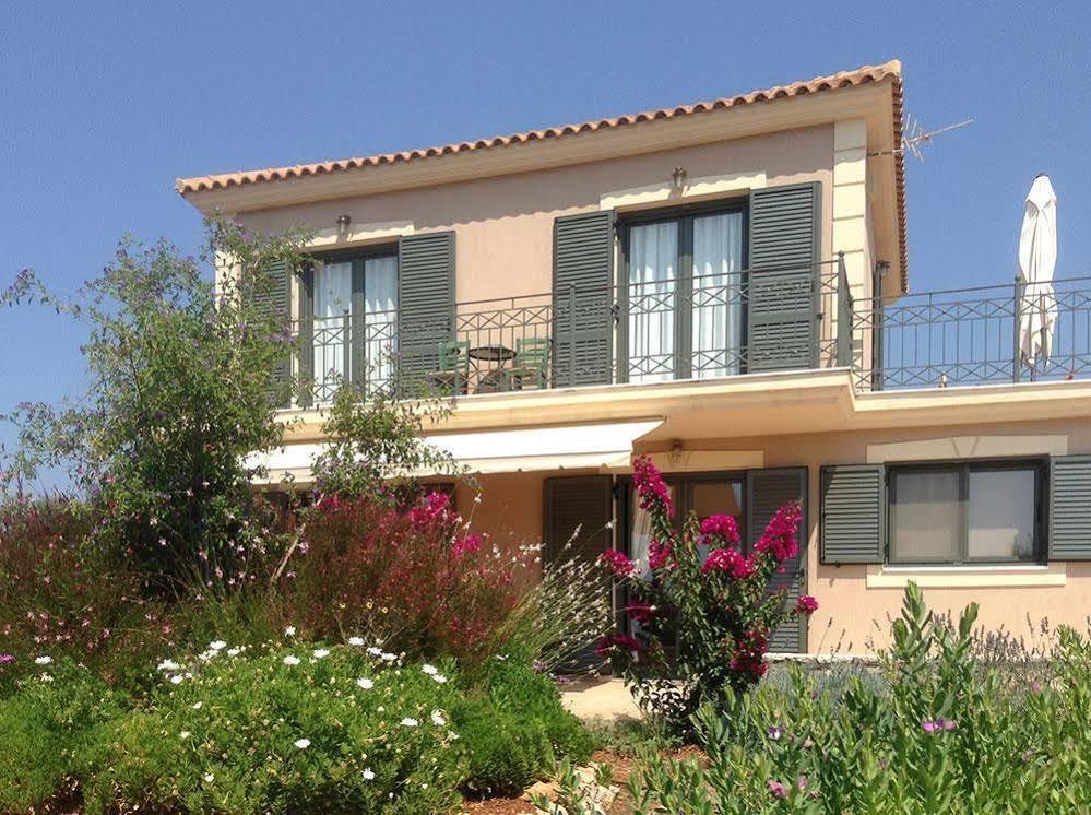 Korallis Villas Livathos  Eksteriør bilde